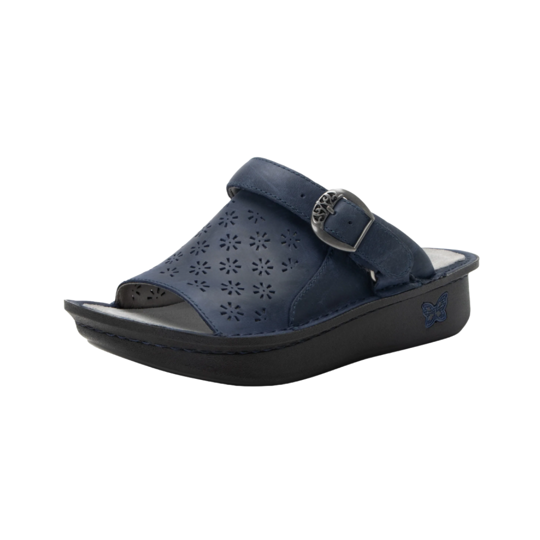 Side View of Women’s Alegria Klover clog in Oiled Navy – featuring a rocker outsole that encourages proper posture and reduces pressure on joints, premium oiled leather that molds to your foot over time, and a sleek, structured silhouette for versatile styling.