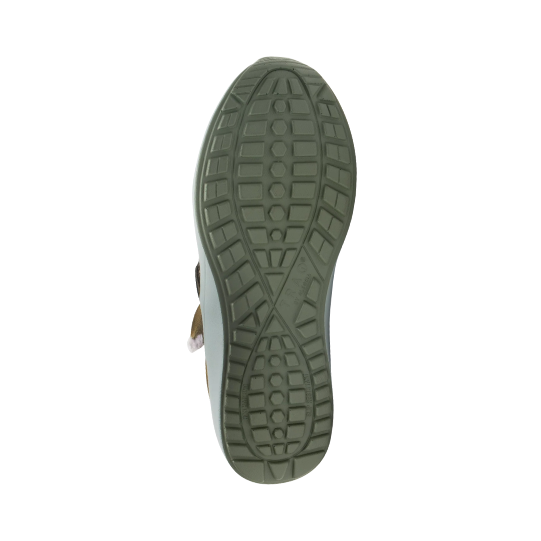 Bottom View of Women’s Alegria TRAQ Arctiq sneaker in olive – featuring a slip-resistant patterned outsole, durable tread design, and lightweight construction for active comfort.