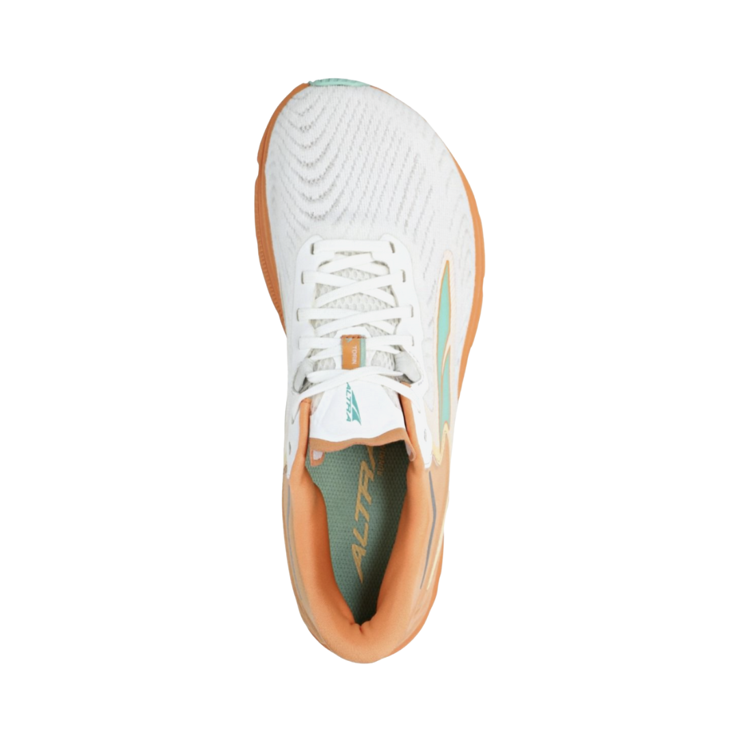 Top view of women’s Altra Torin 6 in White/Orange – Featuring a breathable mesh upper, a responsive cushioning system, and a sleek design for both style and performance.