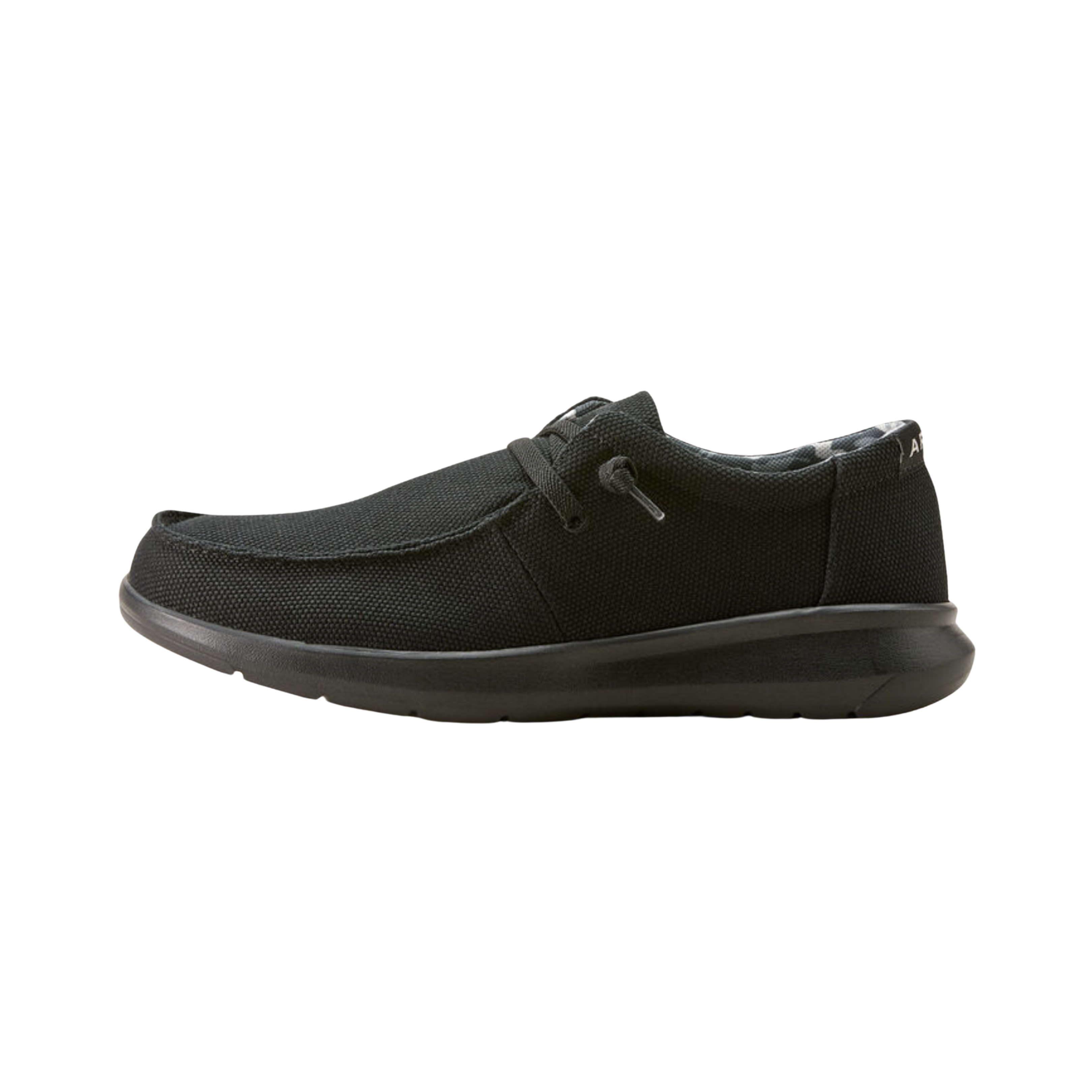 Side View of Men’s Ariat Hilo Casual Shoe in solid black – featuring a lightweight build, flexible sole, and sleek low-top profile.