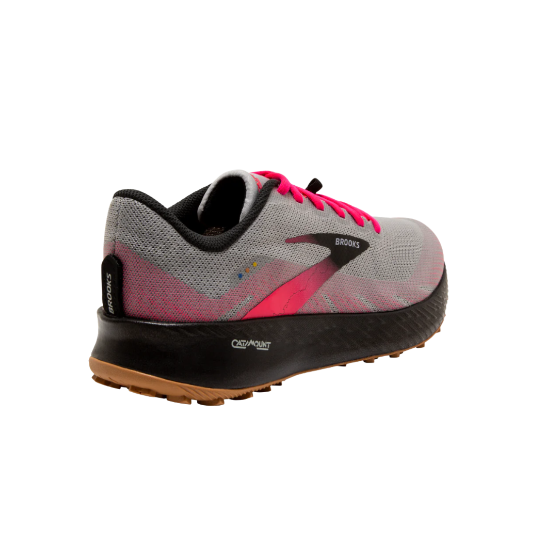 Side view of Women’s Brooks Catamount trail running shoe in Alloy/Pink/Black – featuring a DNA FLASH midsole for responsive cushioning, TrailTack rubber outsole for superior traction, and sleek design lines for a modern aesthetic.