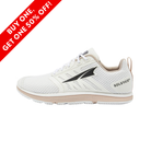 Side View of Women’s Altra Solstice XT2 training shoe in white – featuring a breathable mesh upper, balanced cushioning for natural alignment, and a FootShape™ toe box for enhanced comfort during workouts.
