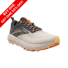 Side View of Men’s Brooks Cascadia 17 trail running shoe in plateau grey and forged iron – featuring responsive midsole cushioning, durable overlays for support, and aggressive lugs for rugged terrain.