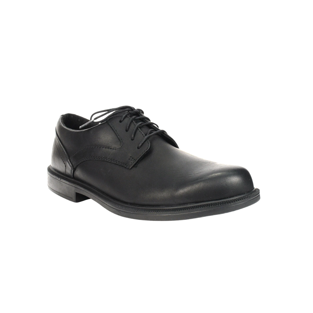 Angled view of Men's Dunham Jericho Oxford in black – featuring the sleek design, lace-up closure, and durable construction suitable for both formal and casual occasions.