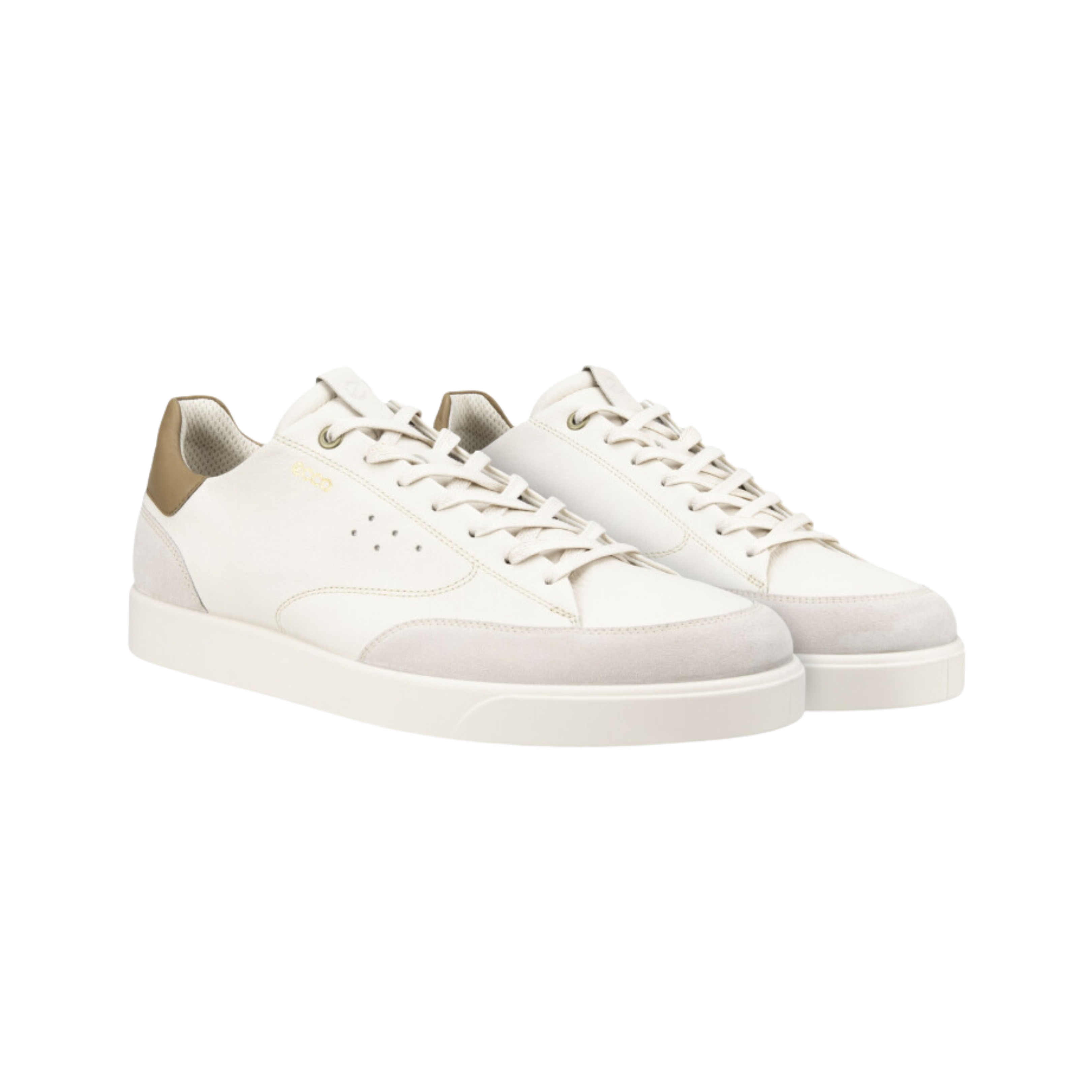 Angled view of Men’s Ecco Street Lite Luxe sneaker in limestone and nutmeg brown – featuring premium leather upper with perforations for breathability, cushioned insole, and sleek casual silhouette.