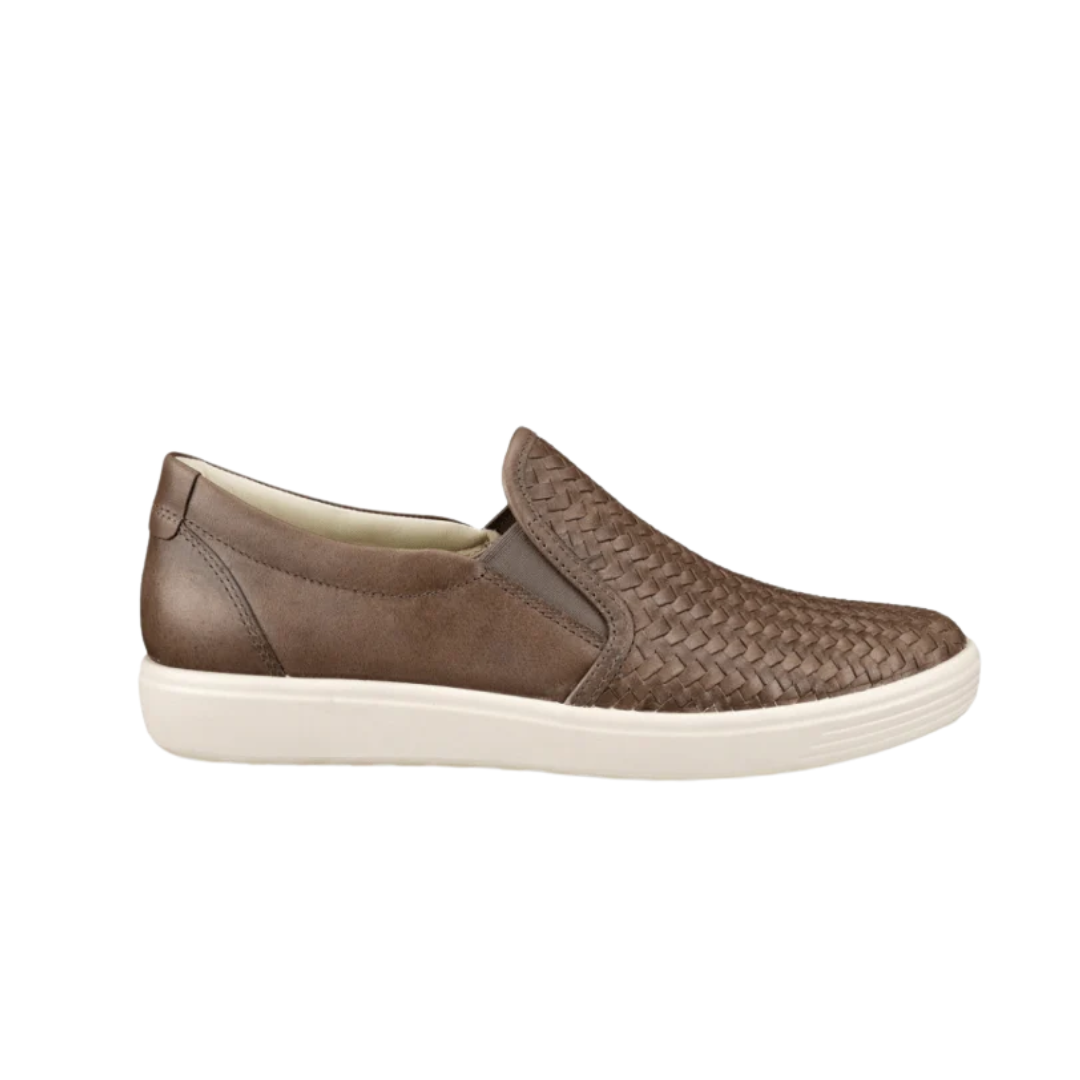 Side view of Women’s Ecco Soft 7 Woven Slip-On in taupe – featuring woven leather upper for breathable, flexible fit, cushioned footbed for all-day comfort, and lightweight sole for natural movement.