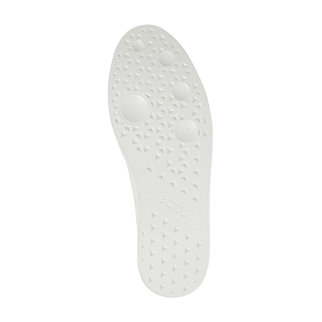 Bottom view of Men’s Ecco Street Lite sneaker in white and gravel – featuring durable rubber outsole with textured grip for reliable traction, flexible sole to support natural foot movement, and abrasion-resistant construction for lasting wear.