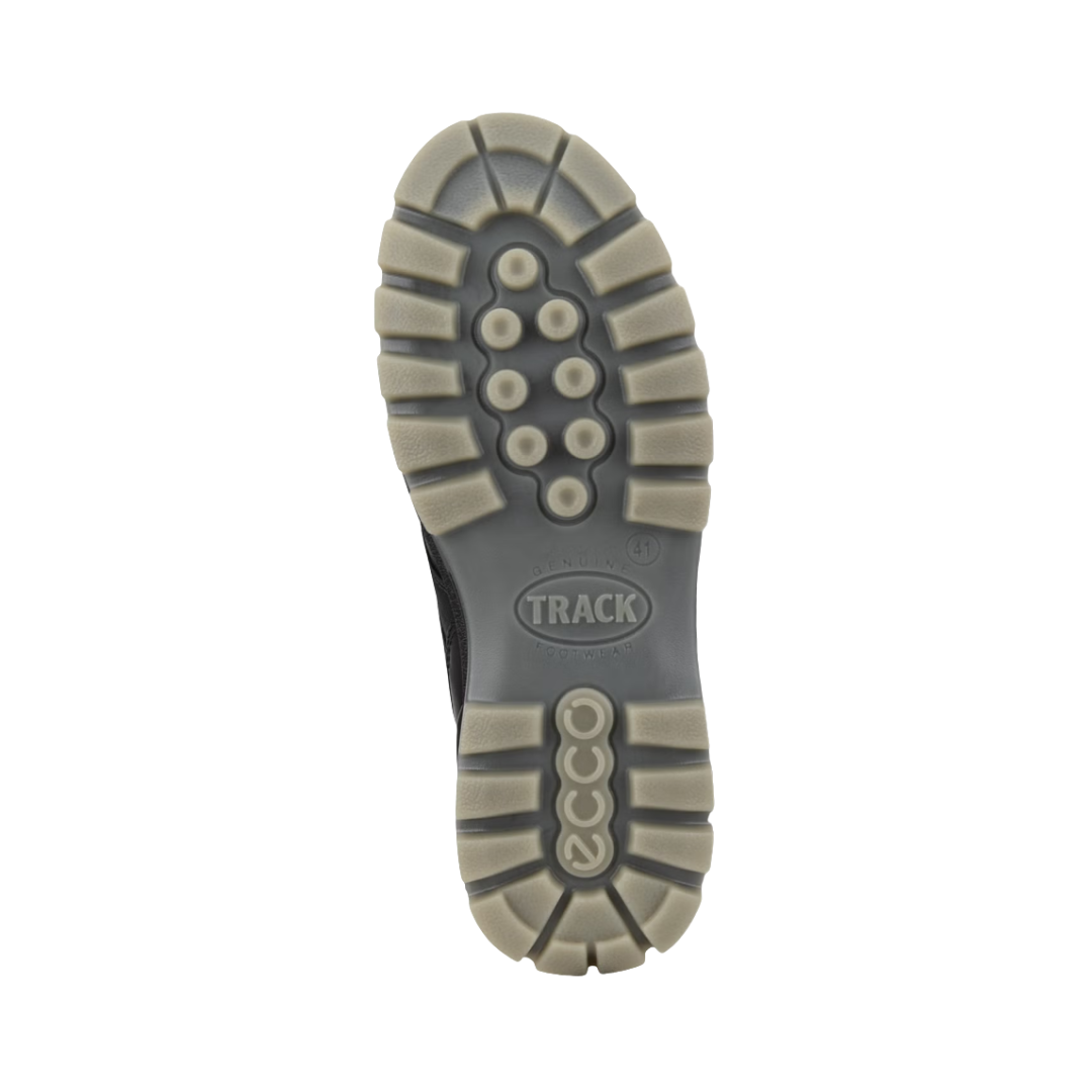 Bottom View of Men’s ECCO Track 25 Waterproof Boot in Black – featuring deep-lugged rubber outsole for superior grip, flex grooves for enhanced mobility, and reinforced zones for durability on uneven terrain.