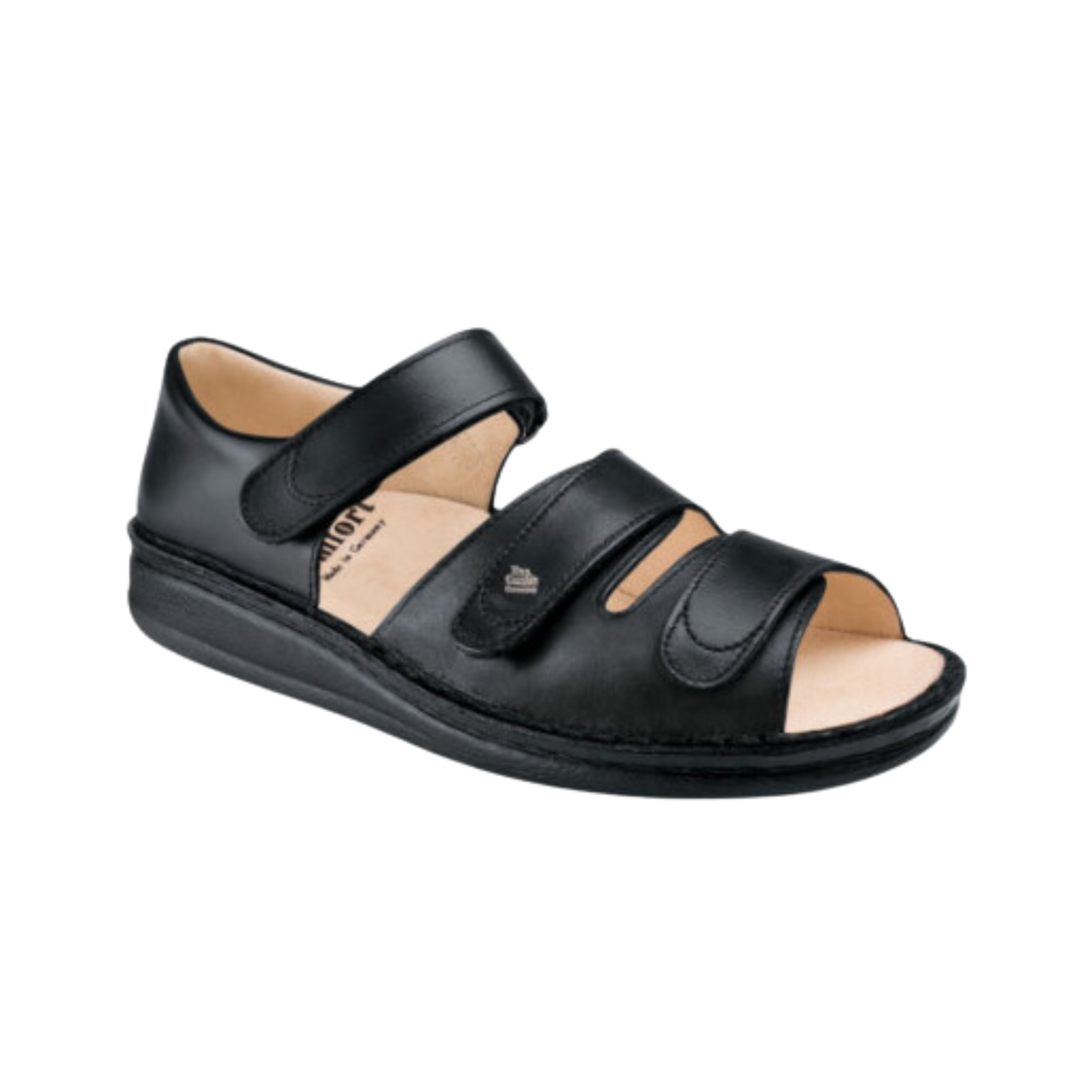 Angled view of Women’s Finn Comfort Baltrum shoe in black – featuring smooth leather upper, ergonomic footbed for support, cushioned midsole, and durable outsole for everyday wear.