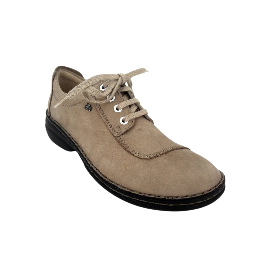 Angled View of Women’s Finn Comfort Lexington Rock Shoe in Rock Grey – featuring sleek silhouette with stylish texture, cushioned interior for comfort, and sturdy sole for stability.