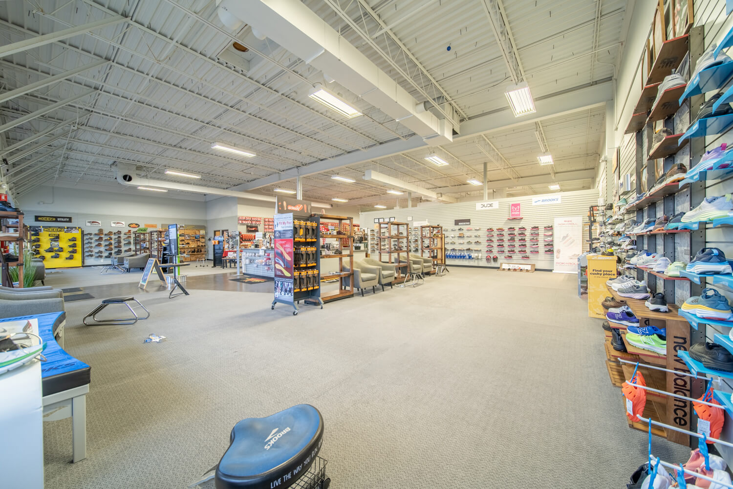 Fit My Feet Sioux Falls Shoe Store Interior Photo