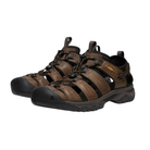 Side view of Men’s Targhee III Sandal in bison and mulch – featuring a durable waterproof nubuck leather upper, adjustable hook-and-loop straps for a secure fit, and cushioned EVA midsole for all-day comfort.