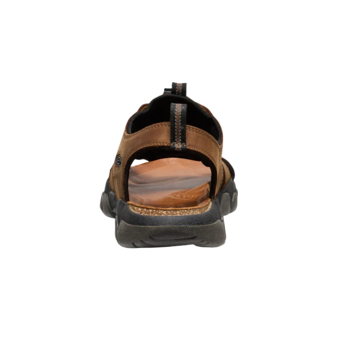 Back View of Men’s Keen Daytona II Sandal in bison/black – featuring adjustable hook-and-loop straps, breathable synthetic upper, and cushioned footbed for all-day comfort.