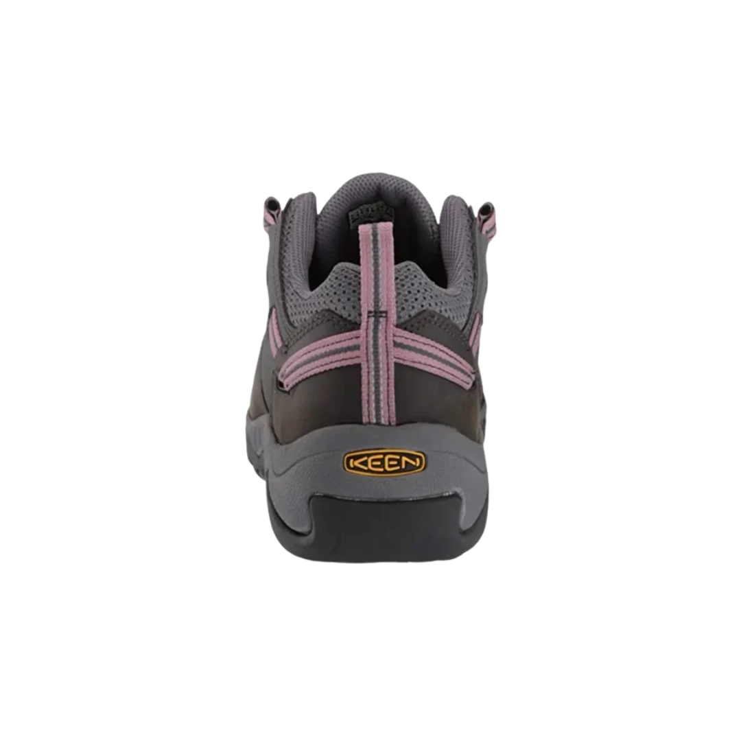 Back view of Women’s Steens Vent hiking shoe in magnet and nostalgia rose – featuring a molded heel counter for rearfoot stability, pull tab for easy on/off, and subtle reflective accents for low-light visibility.