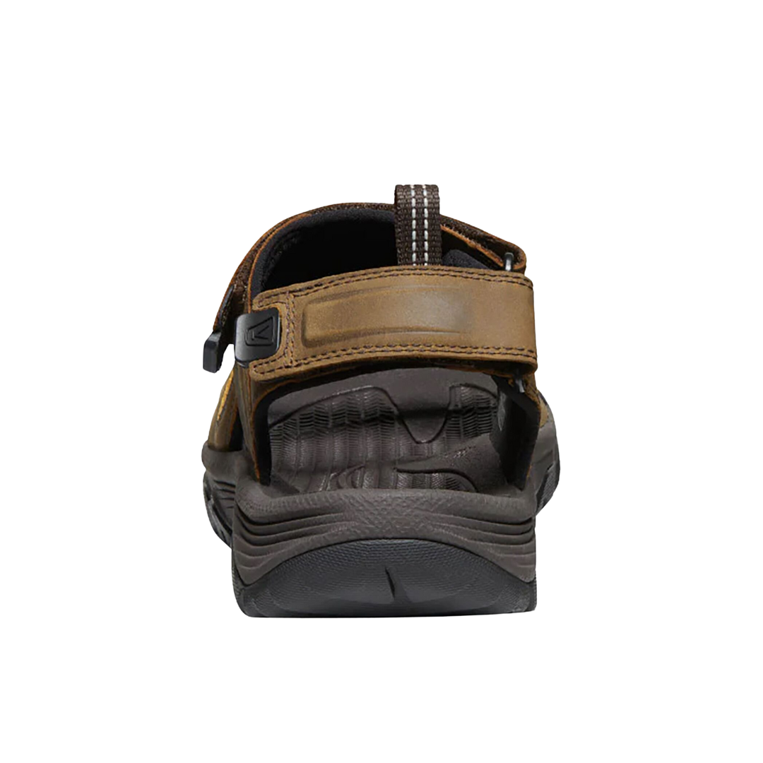 Back view of Men’s Targhee III Open Toe Sandal in bison and mulch – featuring adjustable heel strap with hook-and-loop closure, padded heel for comfort, and rugged outsole for trail performance.