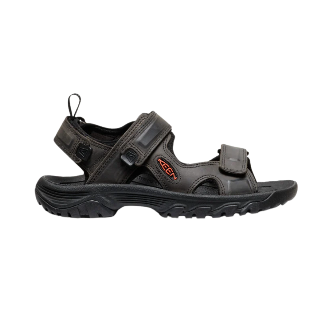 Side view of Men’s Targhee III Open Toe Sandal in grey and black – featuring a durable synthetic and mesh upper, adjustable hook-and-loop straps for a secure fit, and cushioned EVA midsole for all-day comfort.