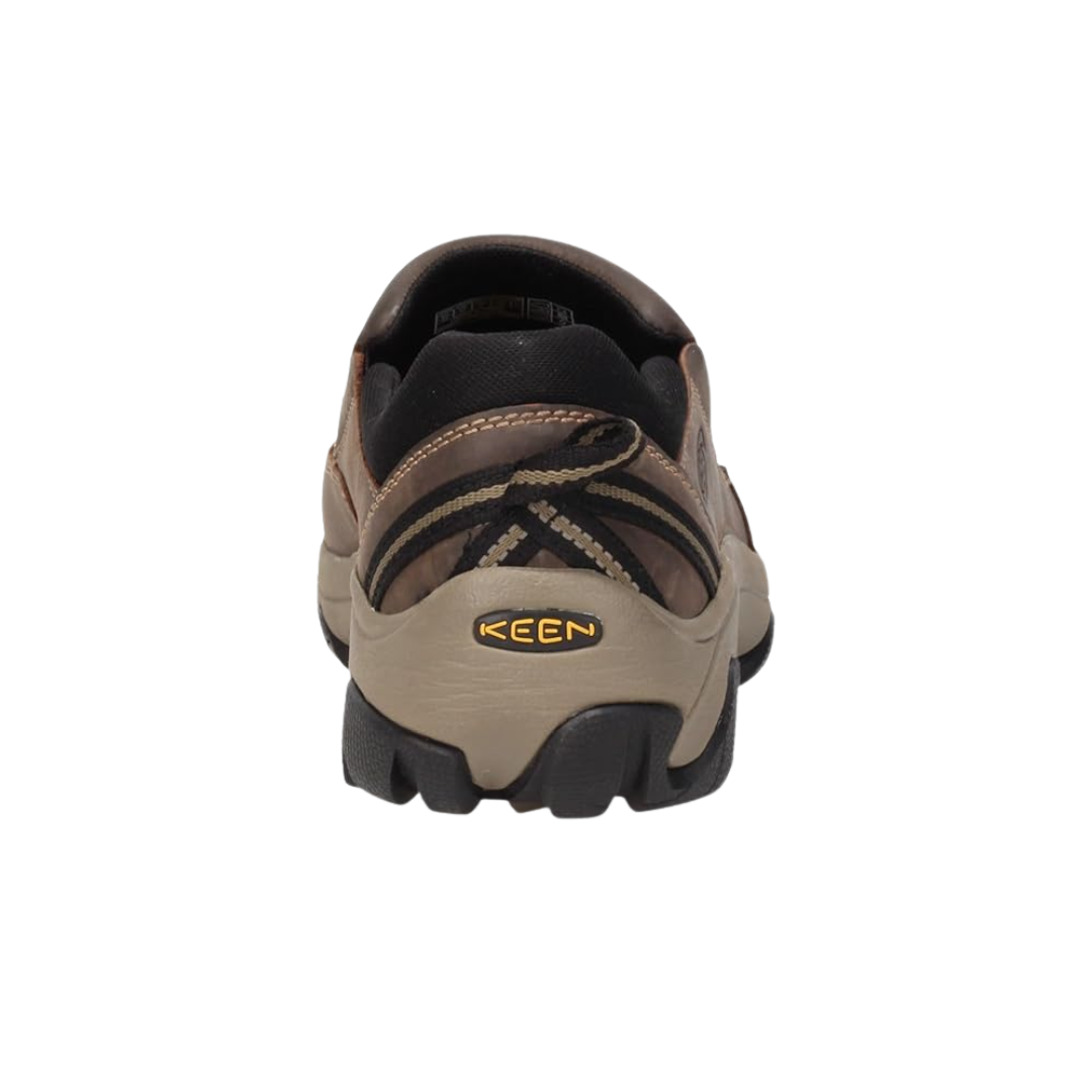 Back view of Men’s Targhee II Soho shoe in grey and black – featuring molded heel counter for stability, pull tab for easy on/off, and subtle branding for a polished look.
