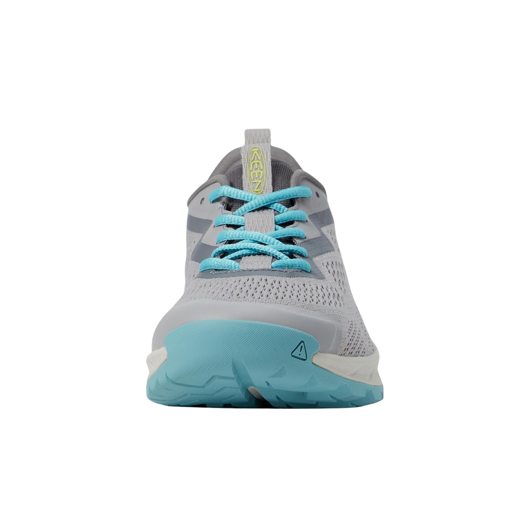 Front view of Women’s Versacore Speed shoe in alloy and reef waters – featuring a reinforced toe cap for added protection, supportive lace structure for midfoot stability, and seamless overlays for lightweight durability.