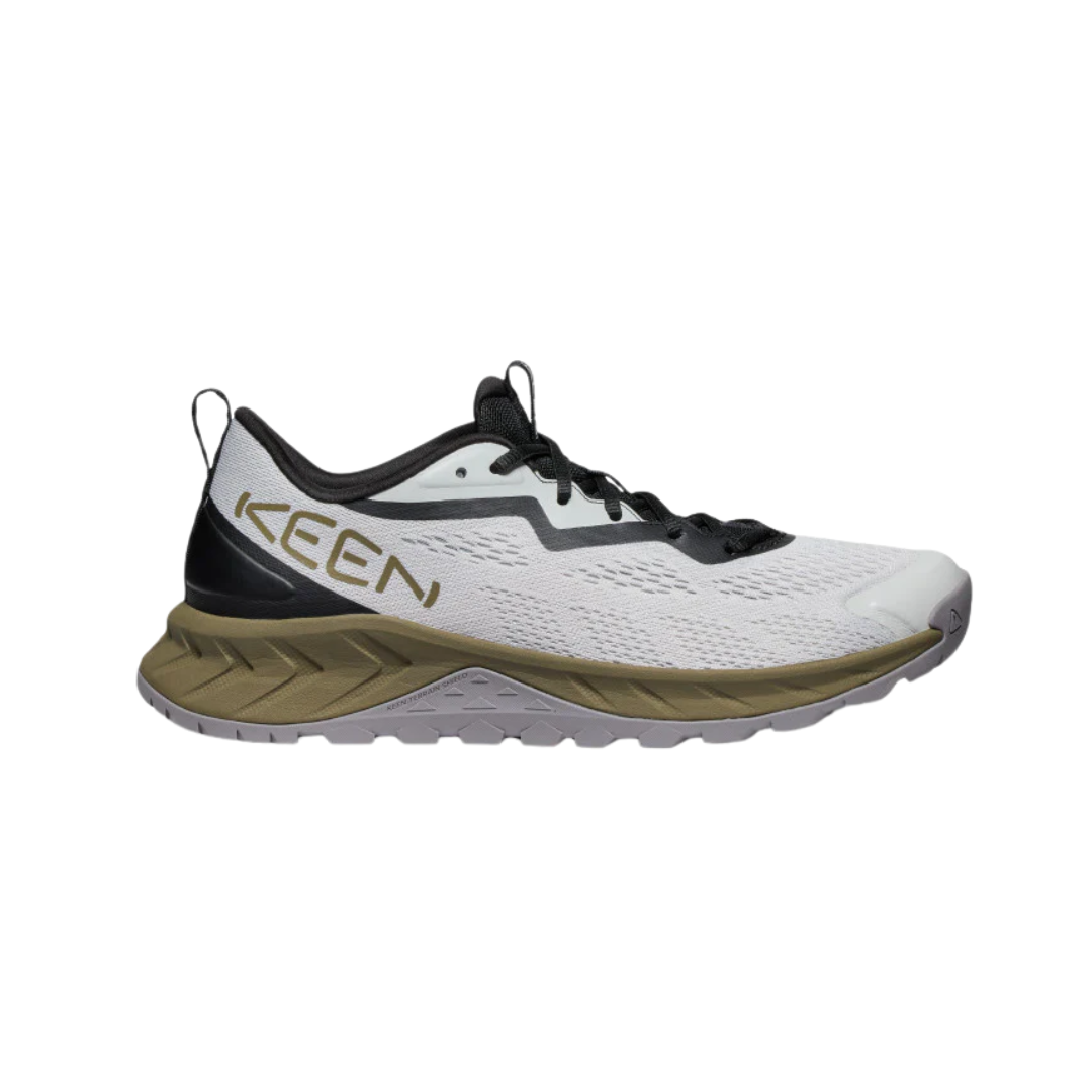 Side view of Men’s Versacore Speed shoe in vapor and dark olive – featuring a breathable performance mesh upper for ventilation, responsive midsole for energy return, and secure lace-up closure for a locked-in fit.