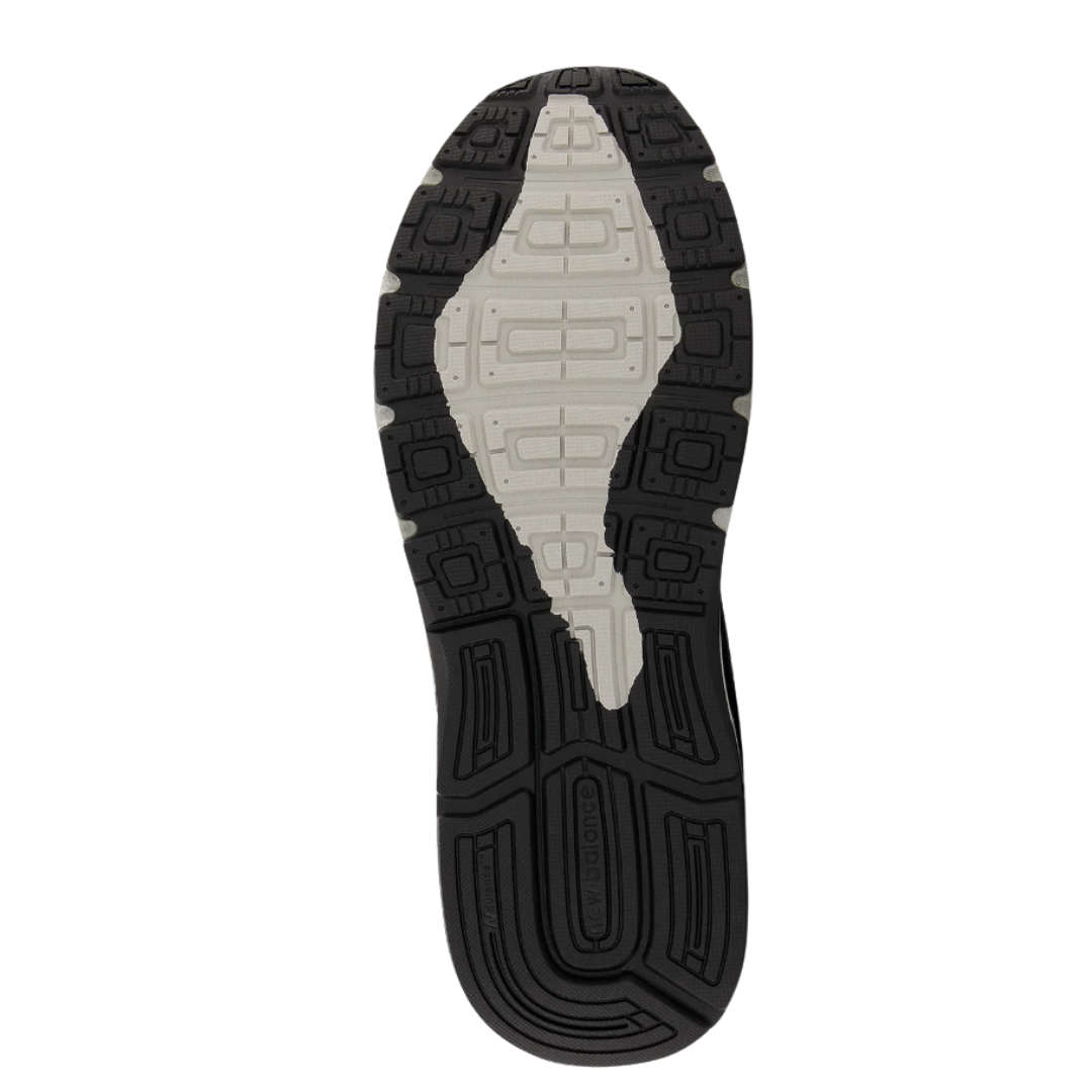Bottom View of Men’s SAS VTO sneaker in bone – featuring durable rubber outsole with multi-surface traction pattern for reliable grip.