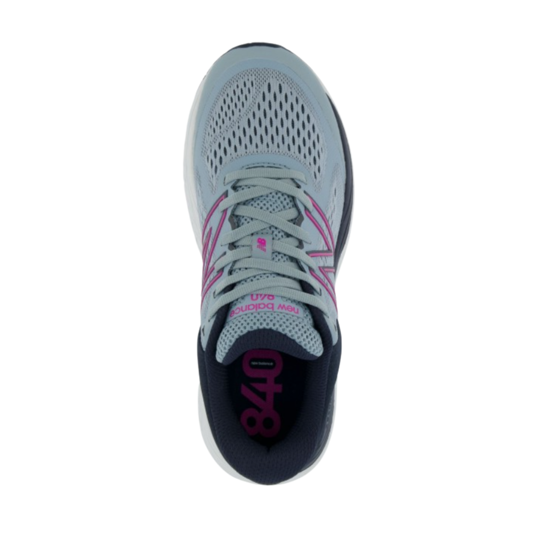 Top View of Women’s New Balance 840v5 running shoe in cyclone eclipse with magenta pop – featuring engineered mesh upper, cushioned footbed, and padded tongue for comfort.