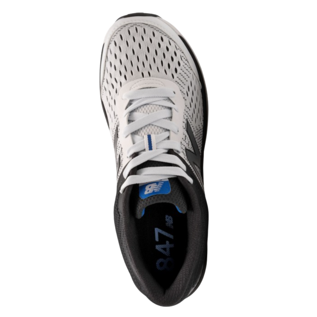 Top View of Men’s New Balance 847v4 in Arctic Fox Black Team Royal – featuring breathable mesh upper for ventilation, supportive overlays for durability, and a cushioned insole for comfort.