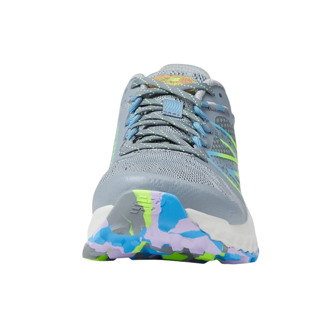 Front View of Women’s New Balance Fresh Foam Garo trail shoe in silver mink with pixel green – featuring reinforced toe bumper, breathable forefoot mesh, and classic lace design.