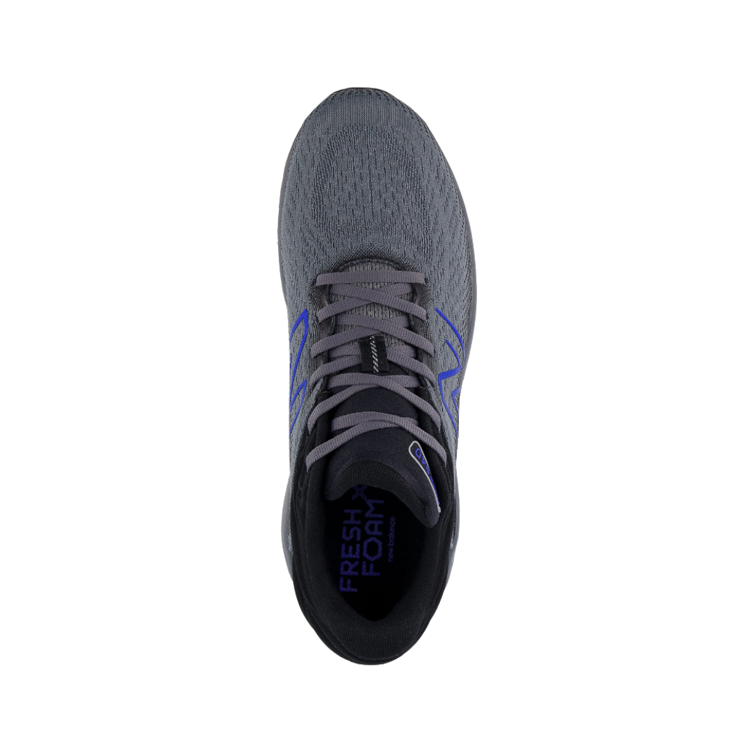 Top view of Men’s New Balance Fresh Foam X 840v1 sneaker in Castlerock with Marine Blue and Black – featuring a breathable engineered mesh upper, plush Fresh Foam cushioning, and a secure lace-up closure for a tailored fit.