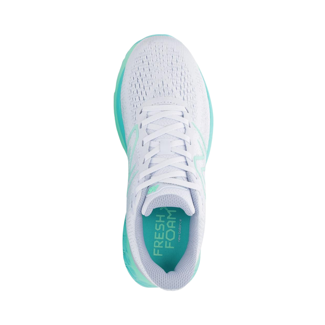 Top view of Women’s New Balance Fresh Foam X 880v12 in Starlight/Bright Mint/Cyber Jade – featuring lightweight construction, supportive cushioning, and durable outsole suitable for running activities.