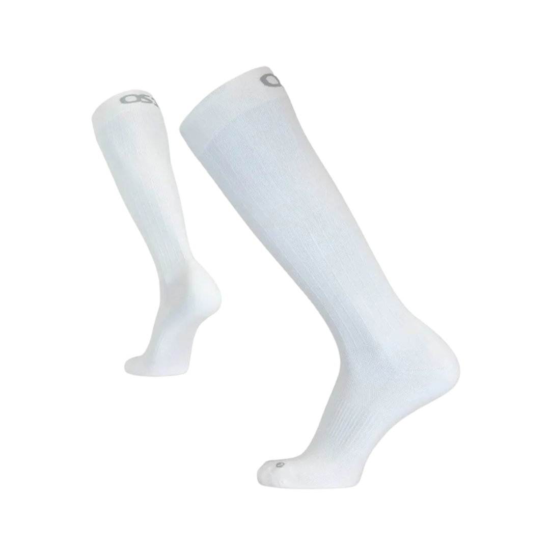 Side View of OS1st TS5 Travel Compression Calf Length Socks – featuring graduated compression to improve circulation, reinforced heel and toe for durability, and breathable knit fabric for all-day comfort.