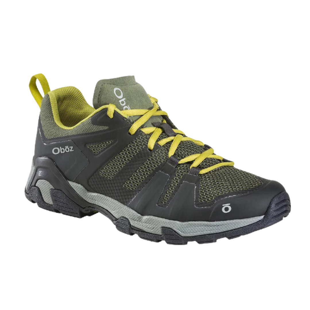 Angled view of Men's Arete Low hiking shoe in Moss – featuring a breathable mesh and synthetic upper, responsive and lightweight midsole, and high-traction outsole built for speed, agility, and confidence on the trail.