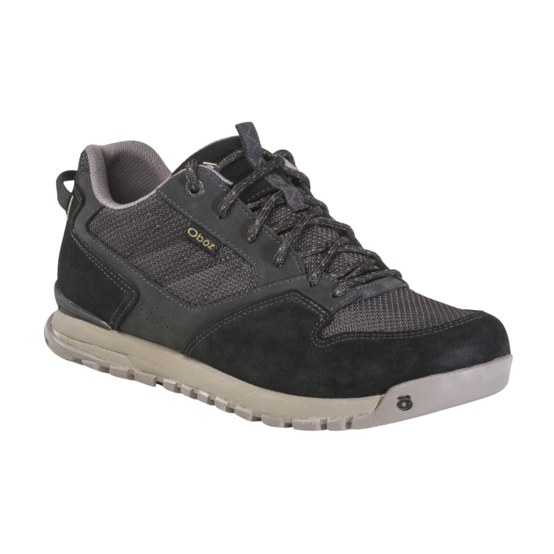 Angled view of Men's Bozeman Low shoe in Jet – featuring a modern recycled textile upper, responsive midsole cushioning, and a multi-surface outsole built for seamless transitions between city streets and outdoor paths.