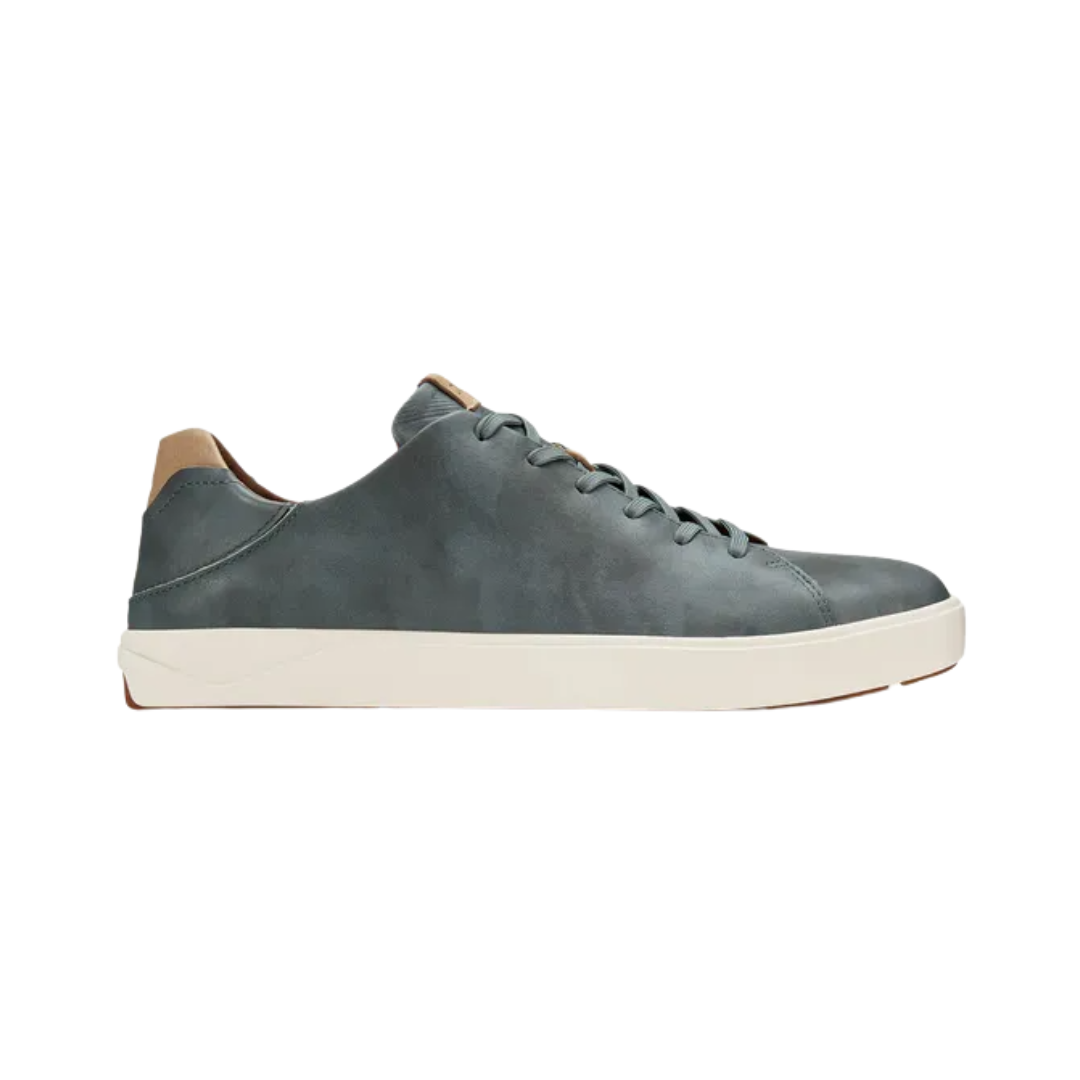 Side View of Men’s Olukai Lae‘Ahi Lī ‘Ili in charcoal – featuring smooth leather construction, cushioned EVA midsoles, and a lightweight rubber outsole.