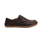 Side view of Men’s Olukai Moloa Slipper in dark wood – featuring premium nubuck leather, shearling lining, and wet-grip rubber pods for indoor and outdoor comfort.