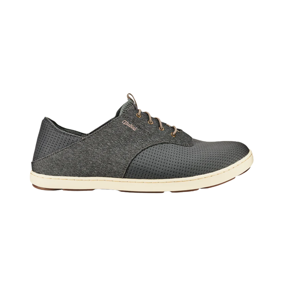 Side View of Men’s Olukai Nohea Moku in charcoal/clay – featuring breathable mesh uppers, elastic laces for easy slip-on wear, and a wet-grip rubber outsole.