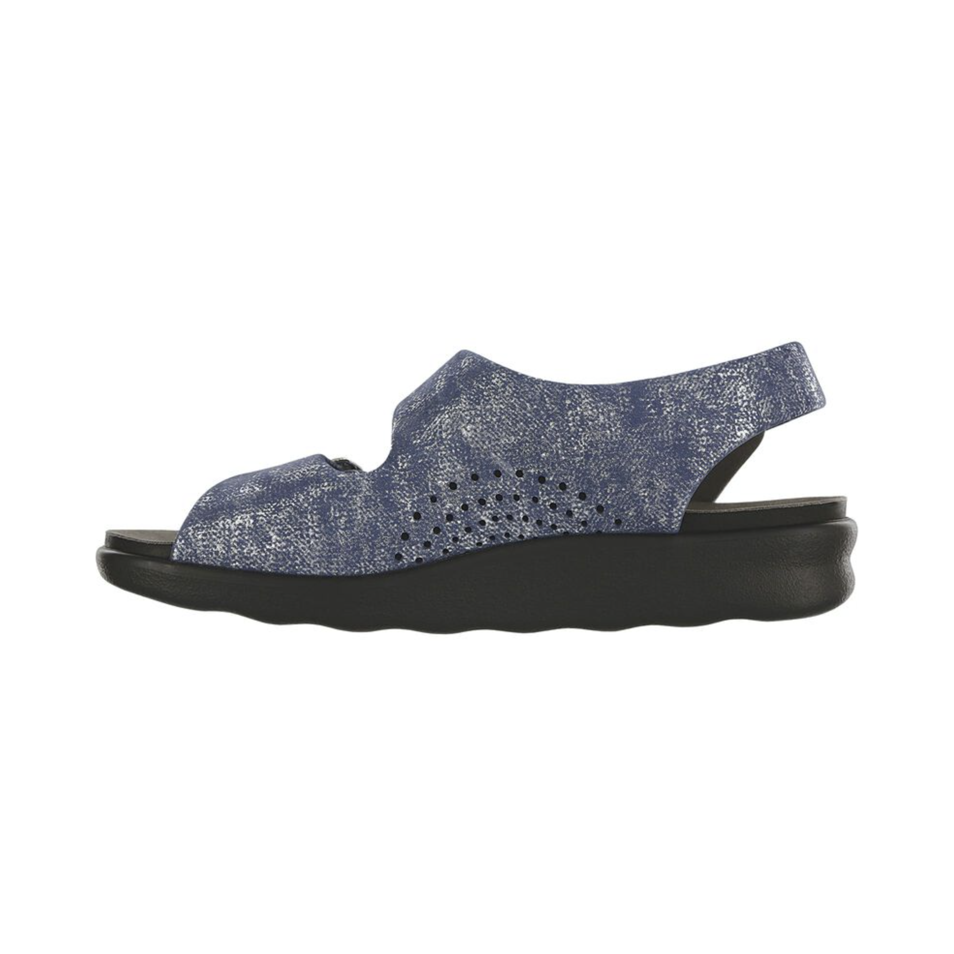 Side View of Women’s SAS Relaxed Sandal in silver blue – featuring ergonomic arch support, lightweight flexible sole, and padded heel strap for enhanced comfort.