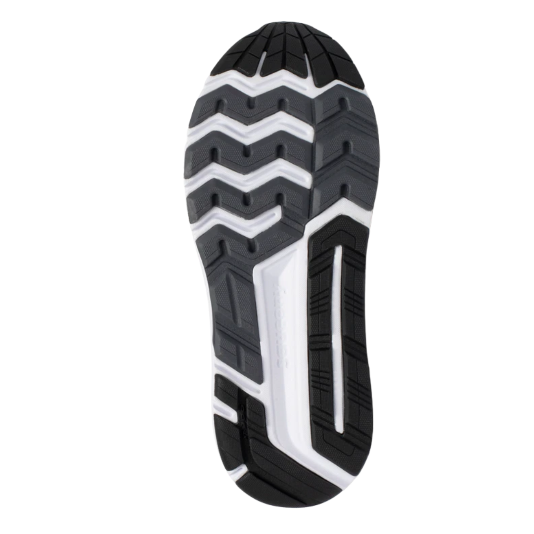 Back view of Men’s Saucony Echelon 8 in Black/White – featuring a molded external heel counter for added stability, cushioned heel collar, and monochrome styling for a clean and supportive rearfoot profile.