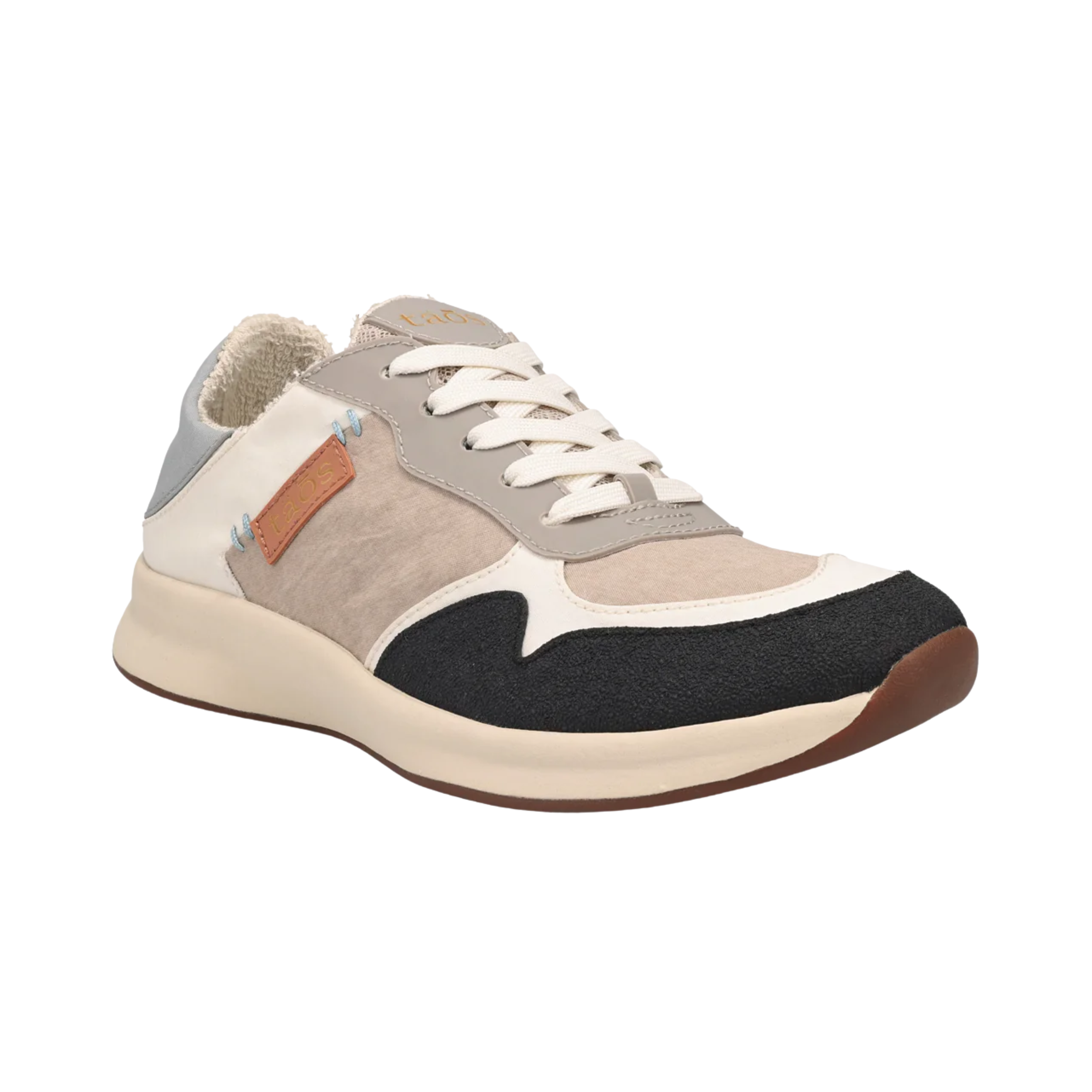 Angled View of Women’s Taos Direction in Grey Cloud Multi – Featuring a cushioned footbed with arch support for maximum comfort and stability throughout the day.