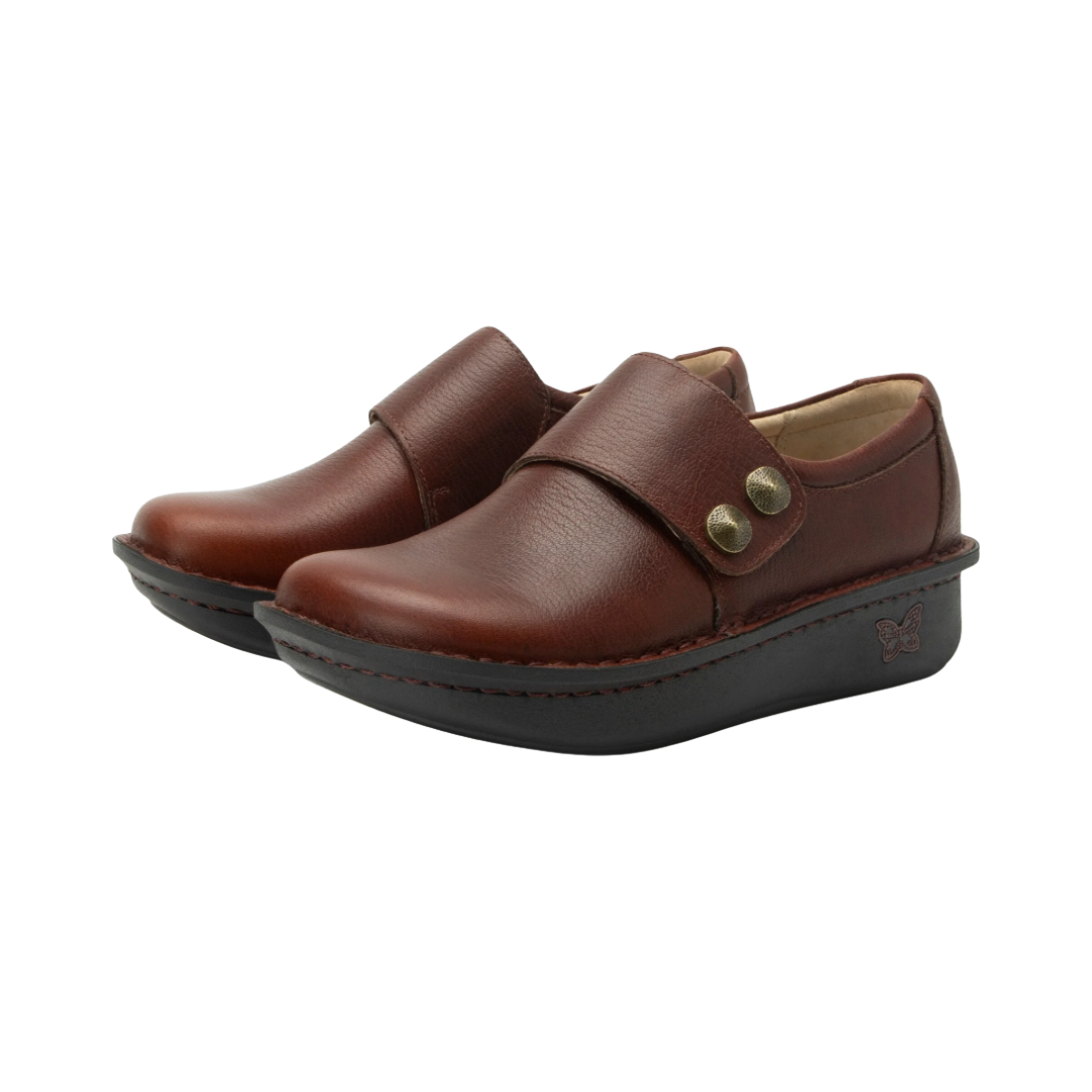 Side View of Women’s Alegria Delilah shoe in chestnut – featuring a cushioned removable footbed, slip-on design, and slip-resistant outsole for everyday wear.