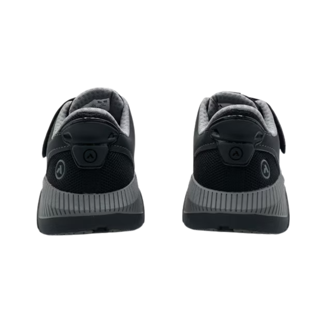Back View of Men’s Anodyne 84 Sport Double Depth Stretch in black – featuring a padded heel collar for ankle support, structured heel counter for stability, and low-profile design for easy wear.