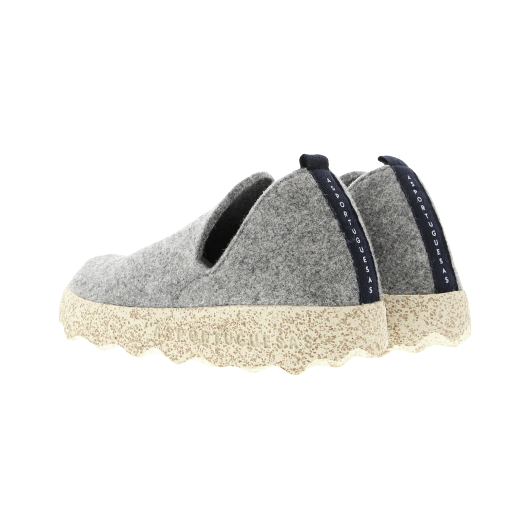 Back view of Asportuguesas City in Concrete Tweed – featuring a straight heel edge, tonal stitching along the back seam, and subtle sole flare for stability and easy step-in access.