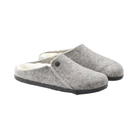 Side View of Men’s Birkenstock Zermatt Shearling Wool Felt slipper in light grey – featuring a cozy wool felt upper, shearling-lined contoured cork-latex footbed for supportive warmth, and textured rubber outsole for light indoor-outdoor wear.