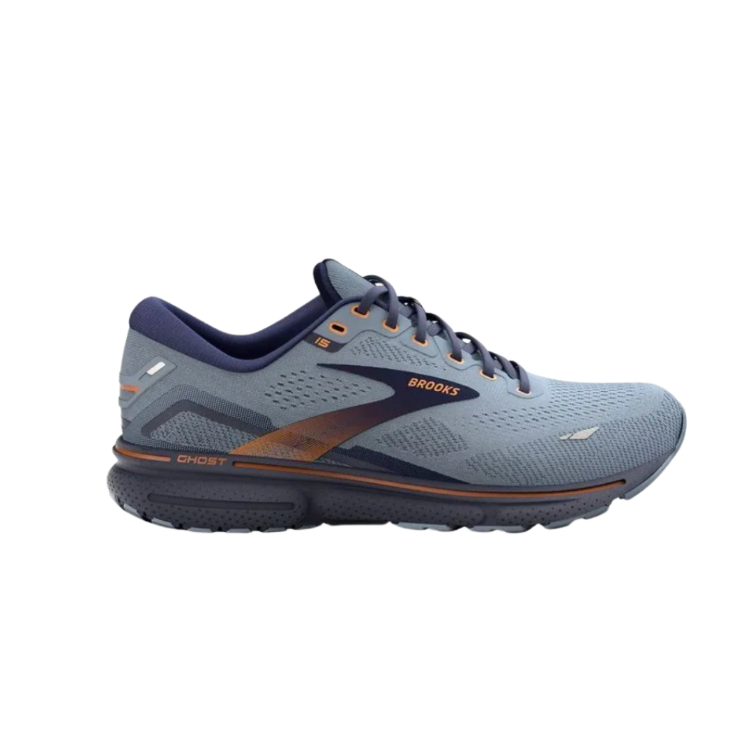 Side view of Men’s Brooks Ghost 15 running shoe in flintstone and peacoat – featuring DNA Loft cushioning for soft responsiveness, supportive overlays, and a sleek design for stability.