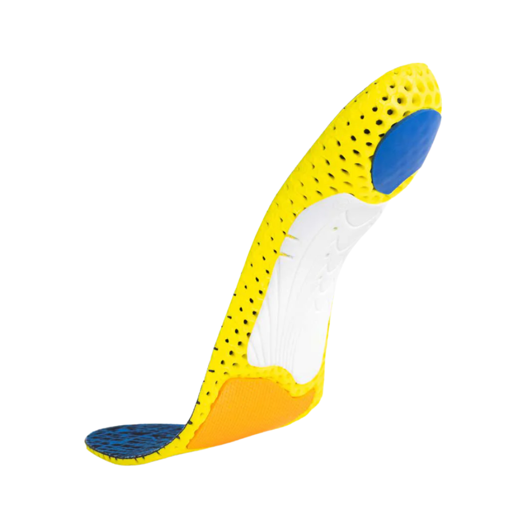Angled view of Currex RunPro High Profile Insole – featuring a multilayer build with enhanced energy return, high arch contour, and pressure-relief design for improved performance and reduced fatigue.