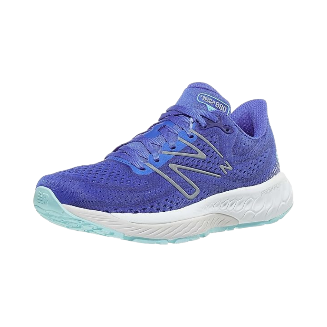 Side view of Women’s New Balance Fresh Foam X 880v13 in Marine Blue/Bright Cyan – featuring Fresh Foam X midsole cushioning for a soft, smooth ride, and a sleek design for modern aesthetics.