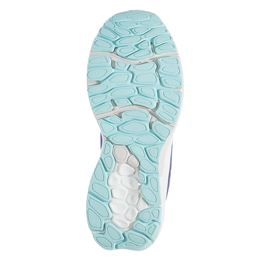 Bottom view of Women’s New Balance Fresh Foam X 880v13 in Marine Blue/Bright Cyan – featuring a durable NDurance rubber outsole with strategic tread patterns for reliable traction on various surfaces.