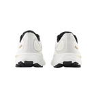 Bottom view of Women’s New Balance Fresh Foam X 860v13 in Black – featuring a durable rubber outsole with strategic tread patterns for reliable traction on various surfaces.
