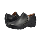 Angled View of Women’s Taos Daily in Black – Featuring a cushioned footbed with arch support for all-day comfort and stability.